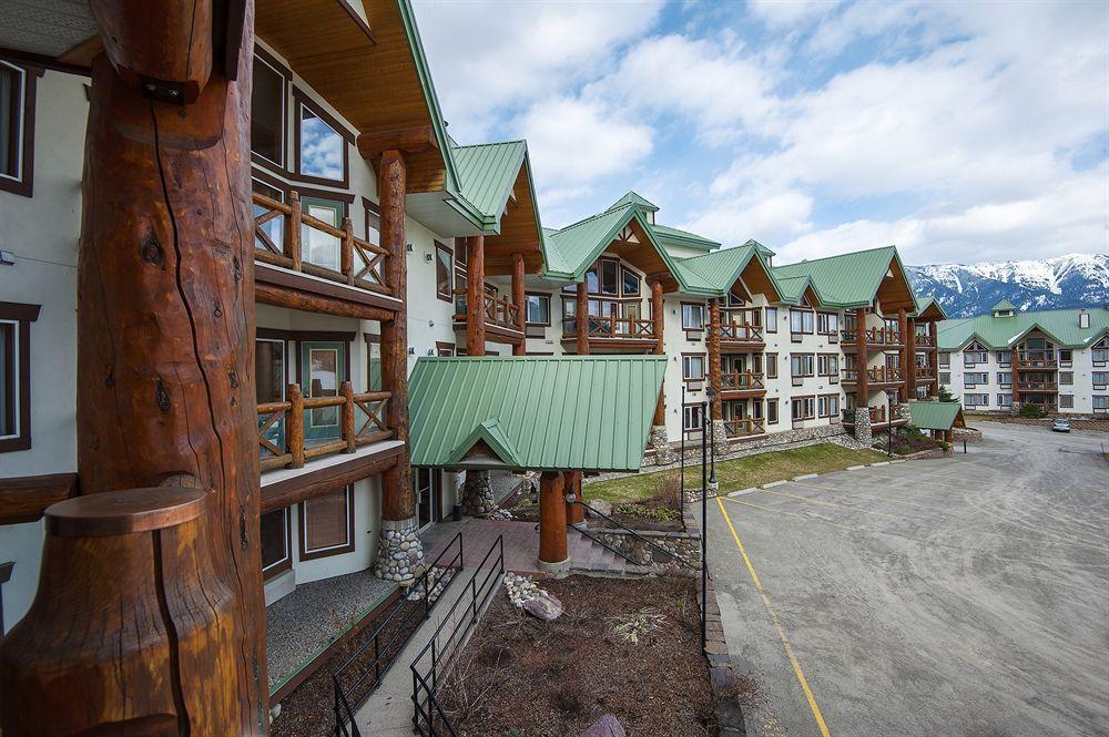 Lizard Creek Lodge Fernie Bagian luar foto
