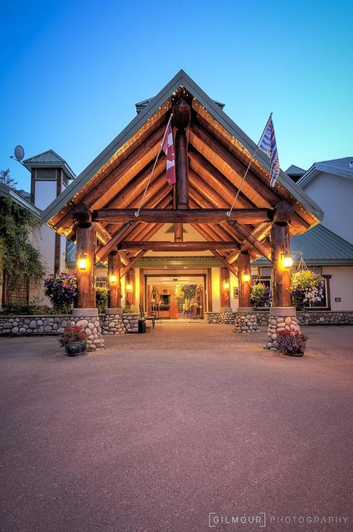 Lizard Creek Lodge Fernie Bagian luar foto